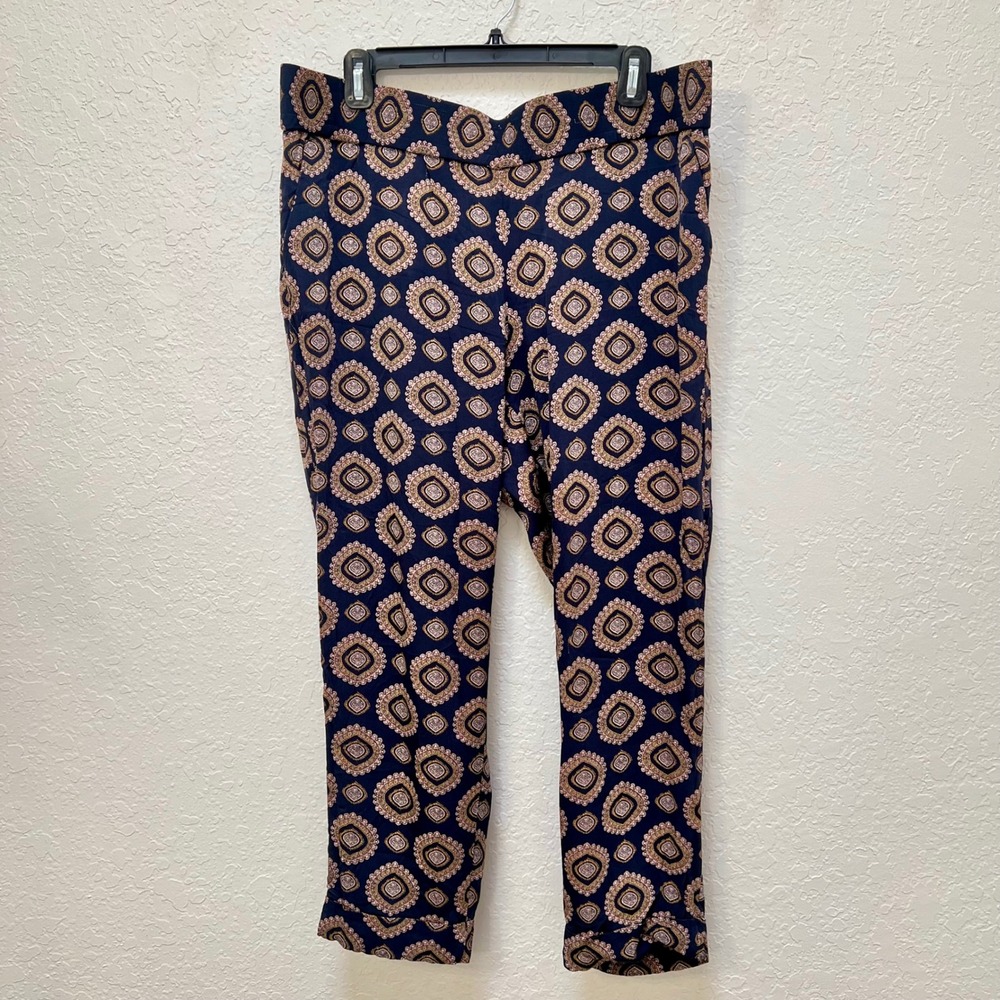 Ann Taylor LOFT Navy Blue Medallion Print Cropped Trousers Size L Rayon Stretch